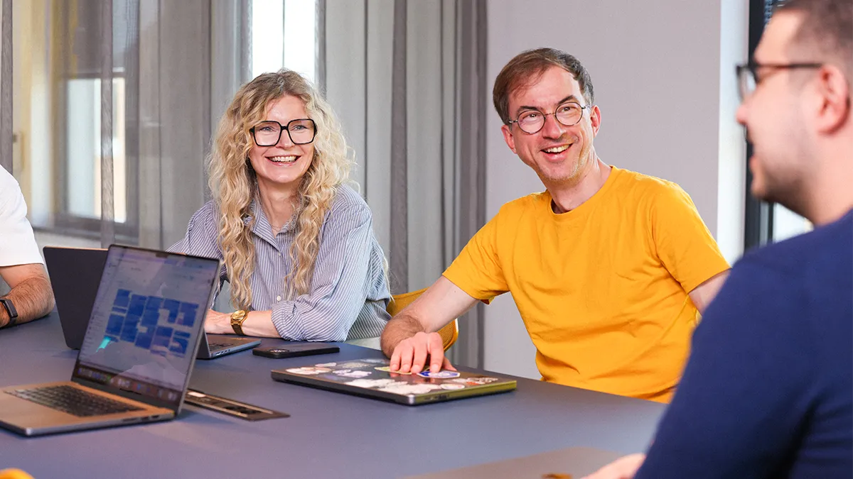 freiheit.com engineering teams move Tchibo's webshop to the Cloud and replaced its monolith with microservices